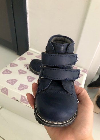 Erkek Çocuk Mavi Kemerli Lastik Bot - Görsel 3