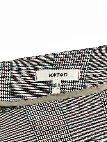 34 Beden çeşitli Renk Koton Kalem Etek %70 İndirimli.