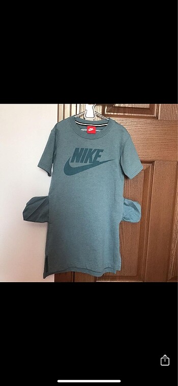 8 Yaş Beden Nike genç çocuk tişört elbise