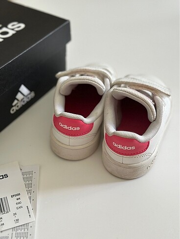 23 Beden Adidas23 kutulu temiz