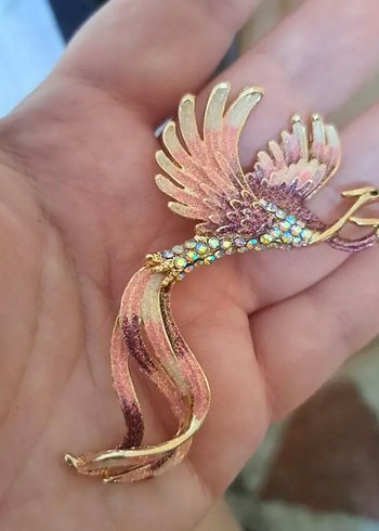 Accessorize Payetli Pembe Kanatlı Kuş Broş yaka iğnesi