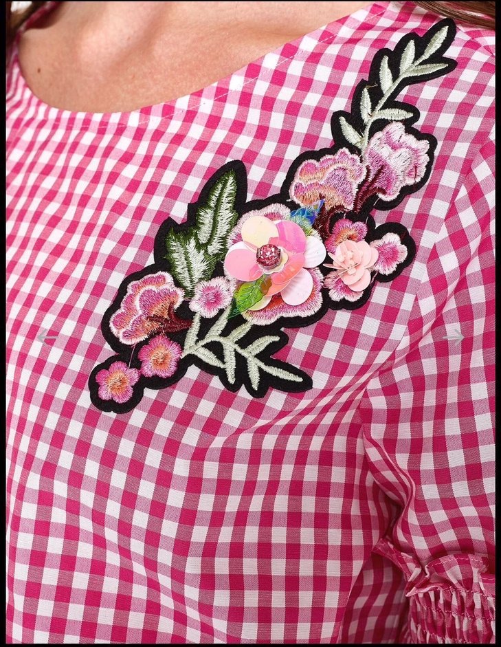 Pembe Nakışlı Kısa Kollu Kadın Bluz - Görsel 2