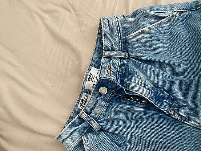Bershka hic giyilmemis bershka pantolon