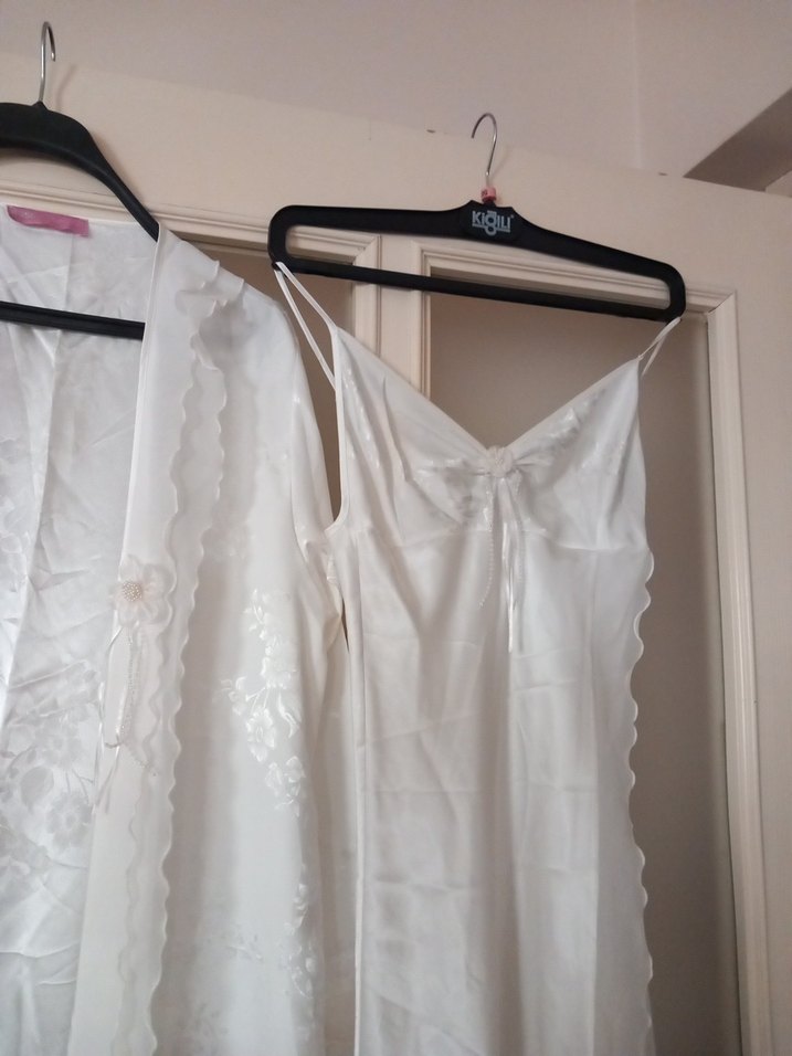 Uzun Beyaz Bohem Kadın Sabahlık - Görsel 4