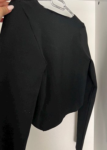 Düğmeli Siyah V Yaka Mini Bluz - Görsel 4