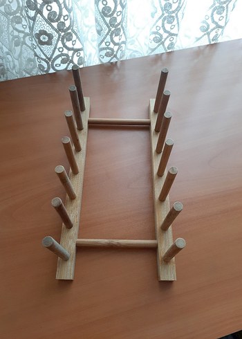 Bej Ahşap Dolap Düzenleyici