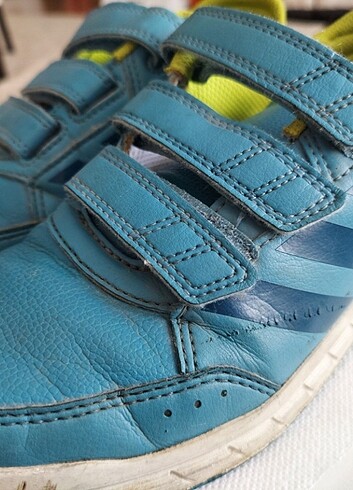 34 Beden mavi Renk Orjinal Adidas Ayakkabi