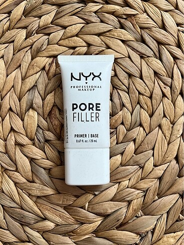 Nyx pürüzsüzleştirici primer