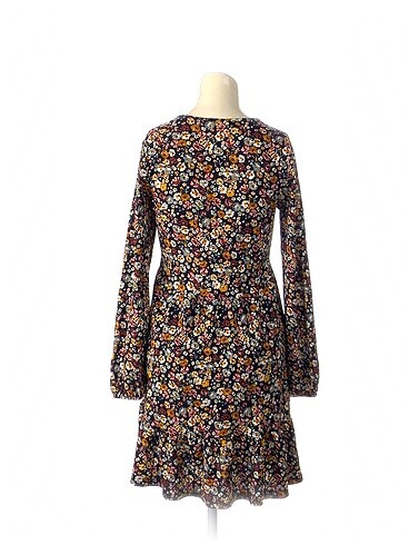 38 Beden PreLoved Uzun Elbise %70 İndirimli.