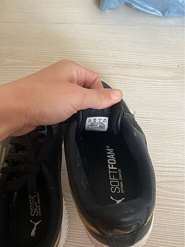 36 Beden siyah Renk Puma spor ayakkabı