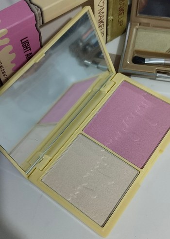 Çok Renkli Göz Farı Paletleri - Görsel 9