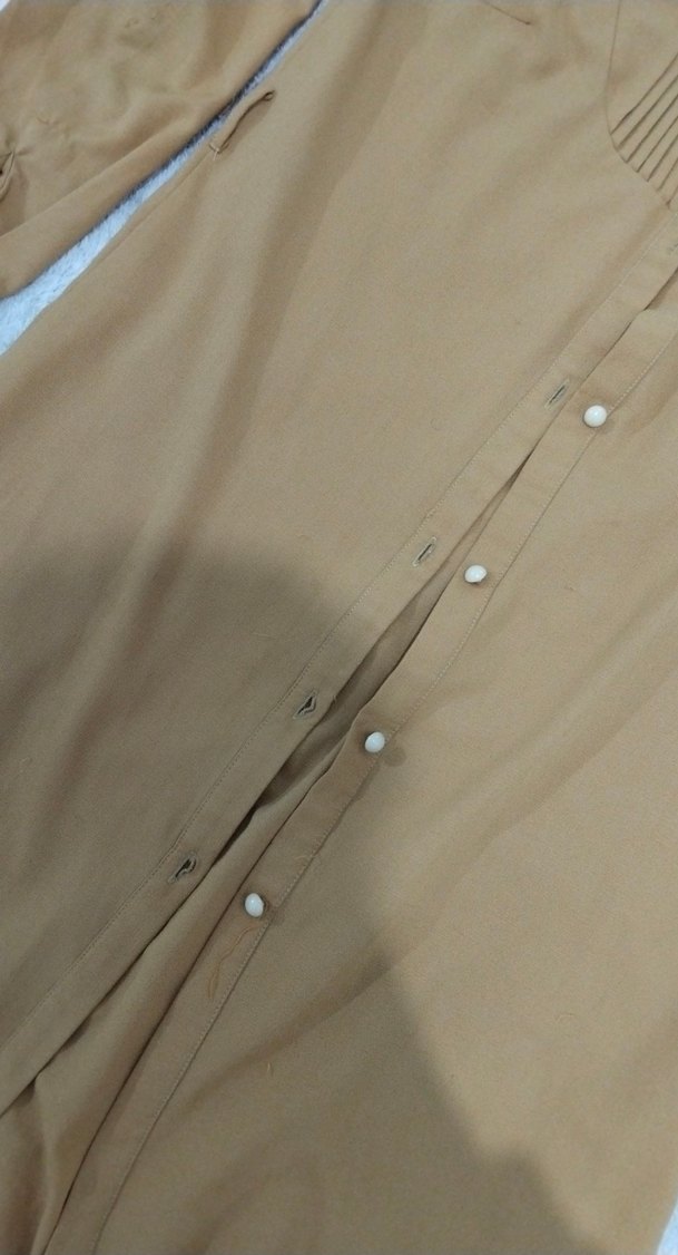 Bej Uzun Kollu Kadın Keten Gömlek - Görsel 2