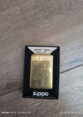 Diğer Zippo Altin Tonlu Metal Cakmak
