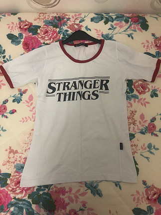 s Beden dizi t-shirtu