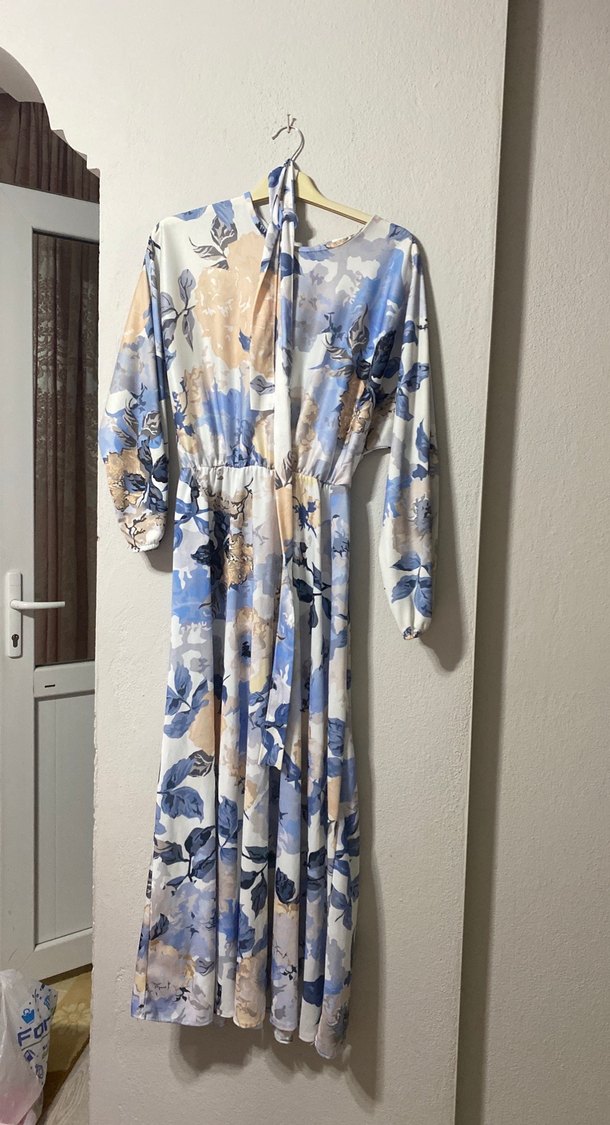 Uzun Kol tesettür elbise - Görsel 4