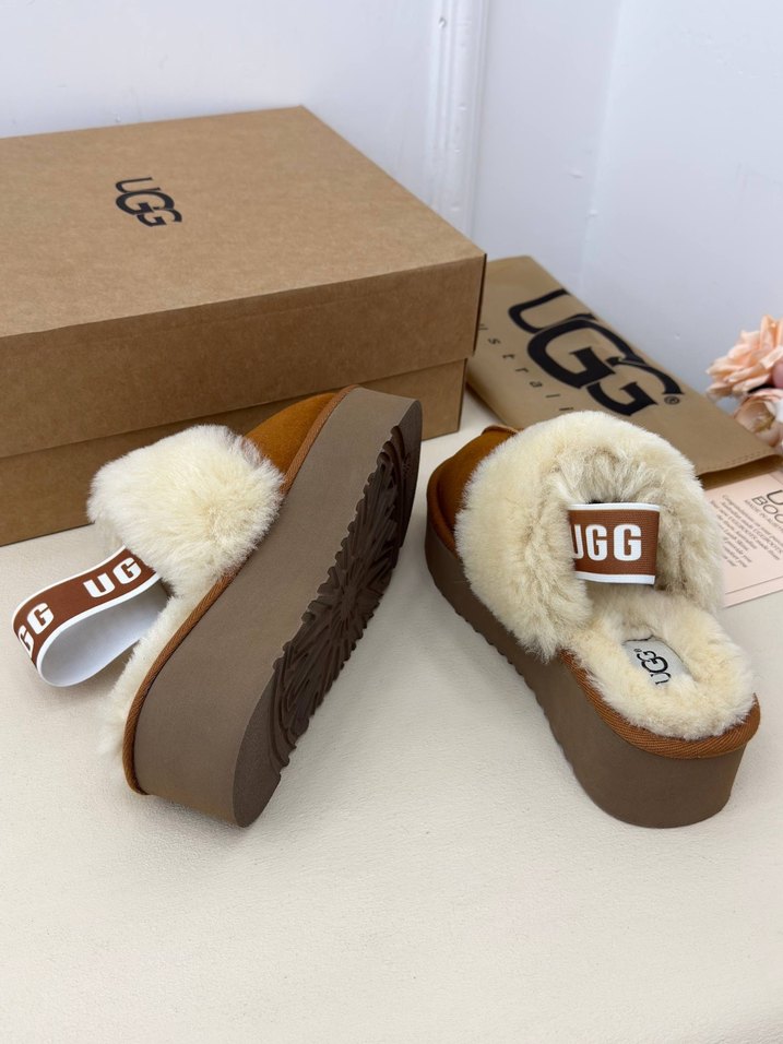 UGG Süet Platform Terlik — görsel 7/8