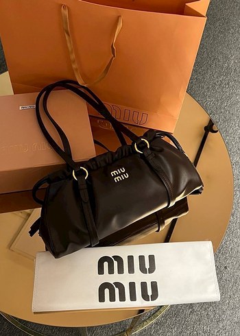 Miu Miu ürünü