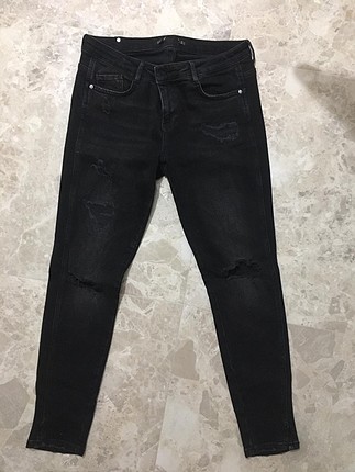 Zara yırtık detaylı kot pantolon