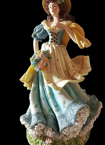 REGENCY FİNE ARTS. 
