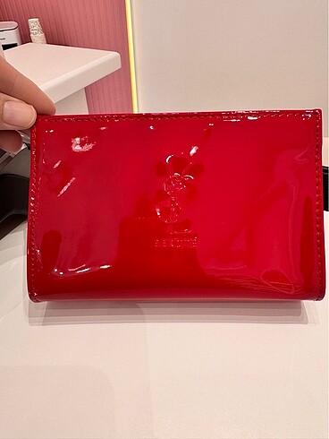 Yves Saint Laurent çanta