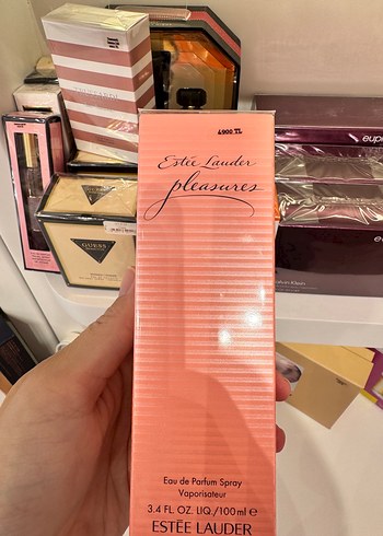 Estée Lauder Pleasures Kadın Parfümü 100 ml