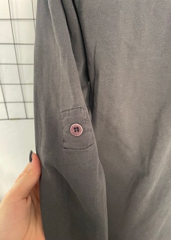 m Beden Gri V Yaka Erkek Uzun Kollu sweatshirt