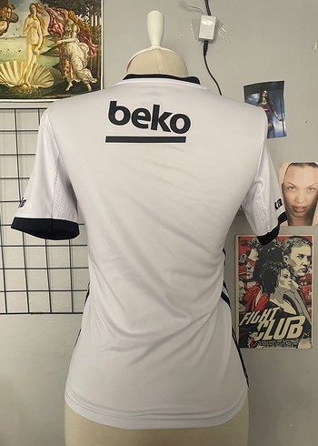 m Beden beyaz Renk Beşiktaş forması orjinal Beyaz V Yaka Kısa Kollu Forma
