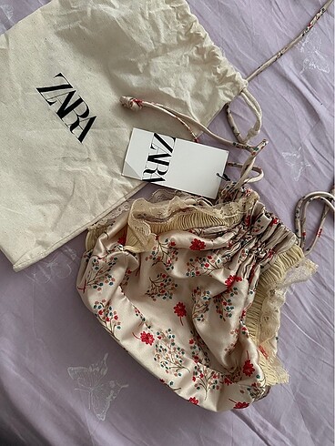 Zara Zara çiçekli çanta