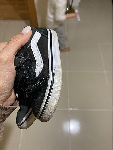 23 Beden Vans 23,5 numara