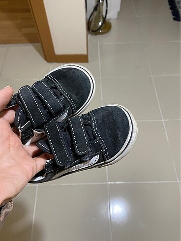 23 Beden siyah Renk Vans 23,5 numara
