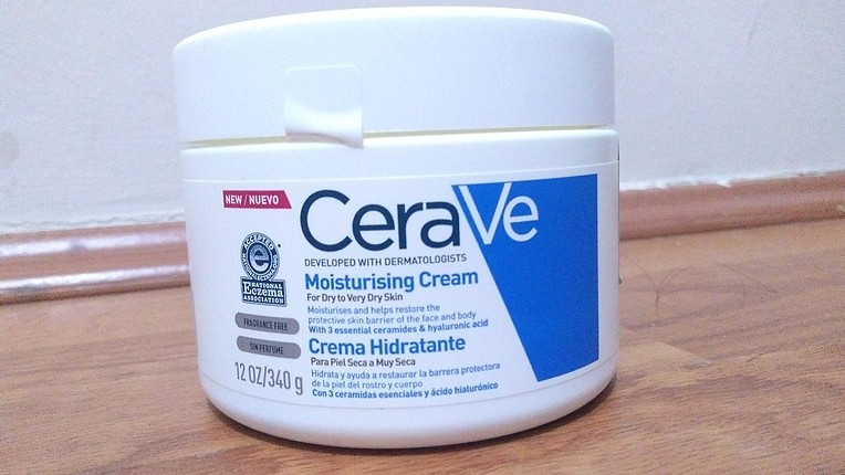 cerave nemlendirici krem