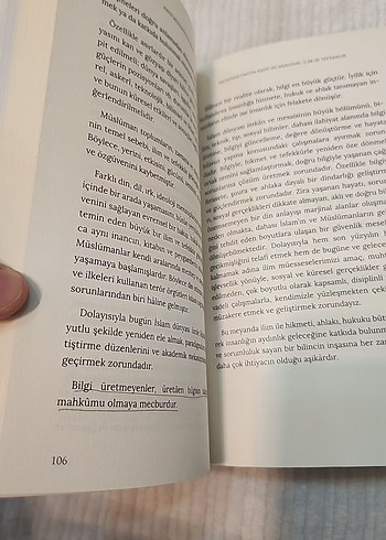 Kayıp Medeniyetin İzinde Şiir Kitabı - Görsel 2