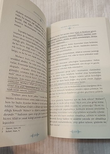 Hayatın Tekrarı Yok - Ulfet Çorgoğlu - Görsel 3