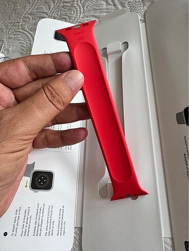  Beden Sıfır Apple Watch red solo loop kordon