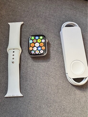 Sıfır Apple Watch 8. Seri 45 mm çelik kasa