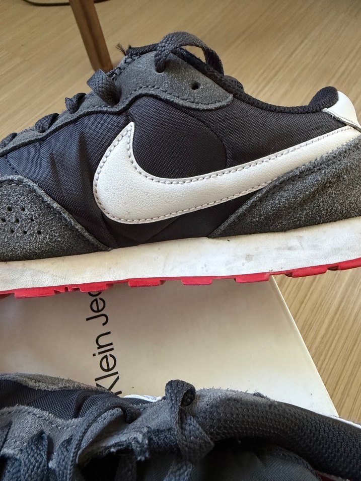 Orijinal Nike çocuk ayakkabı unisex - Görsel 2