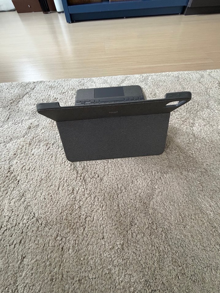 Logitech combo touch iPad Pro klavye - Görsel 4