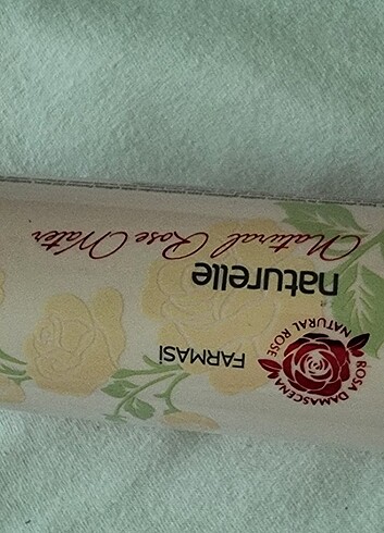 Farmasi natural gül suyu - Görsel 2