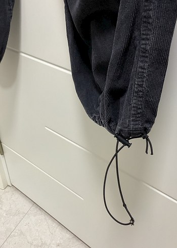 Siyah Bol Kesim lastikli Kadife Pantolon - Görsel 2