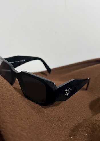 Prada Orijinal Prada Siyah Geometrik Gunes Gozlugu