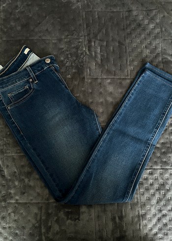 Levis Koyu Mavi Denim Levis Jean