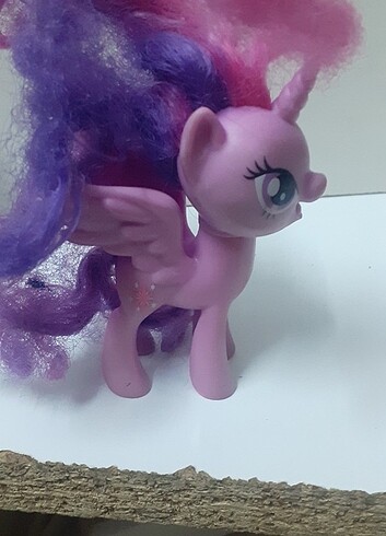 Pony figürü