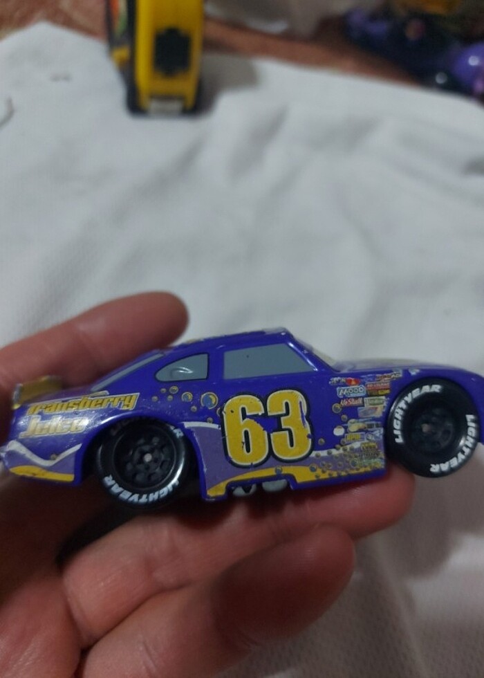 cars arabalar figür  - Görsel 3