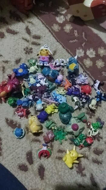 Pokemon mini figürler 