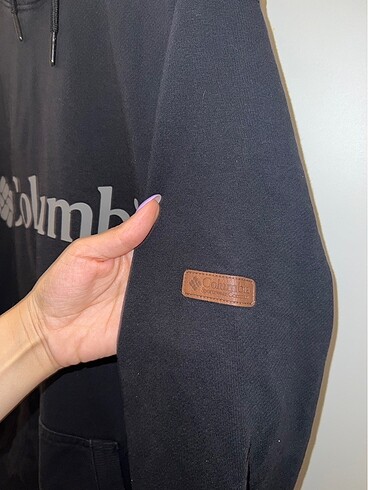 Columbia Sweatshirt