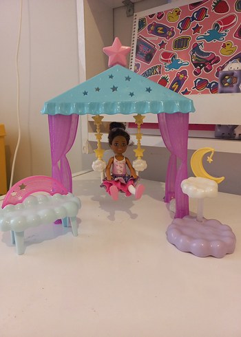 Barbie chelse oyun parki