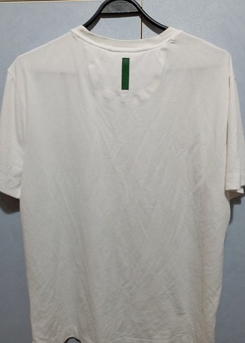Lacoste ürünü