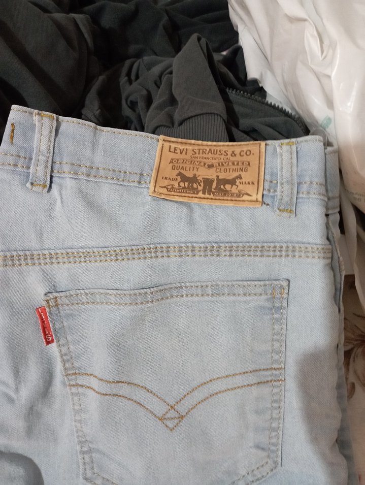 Levis Açık Mavi Denim Jean — görsel 4/4