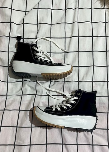 Converse Siyah Platformlu Bagcikli Sneaker