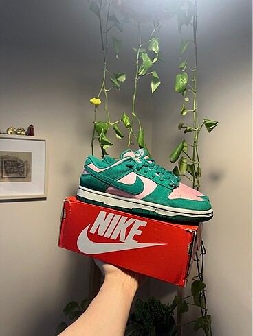 Nike Dunk Low 